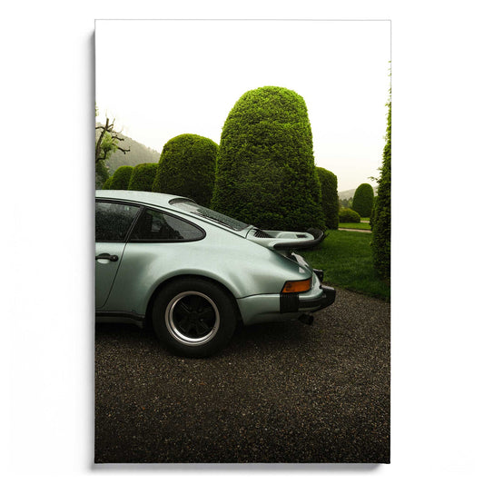 930