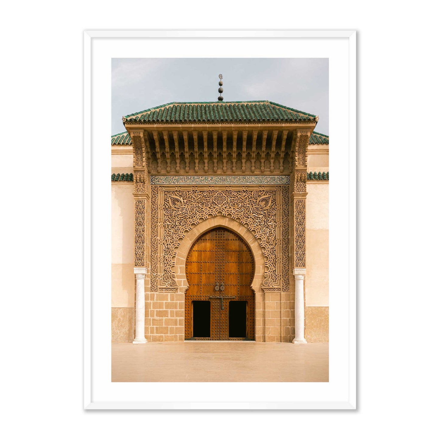 Majestic Moroccan Gateway