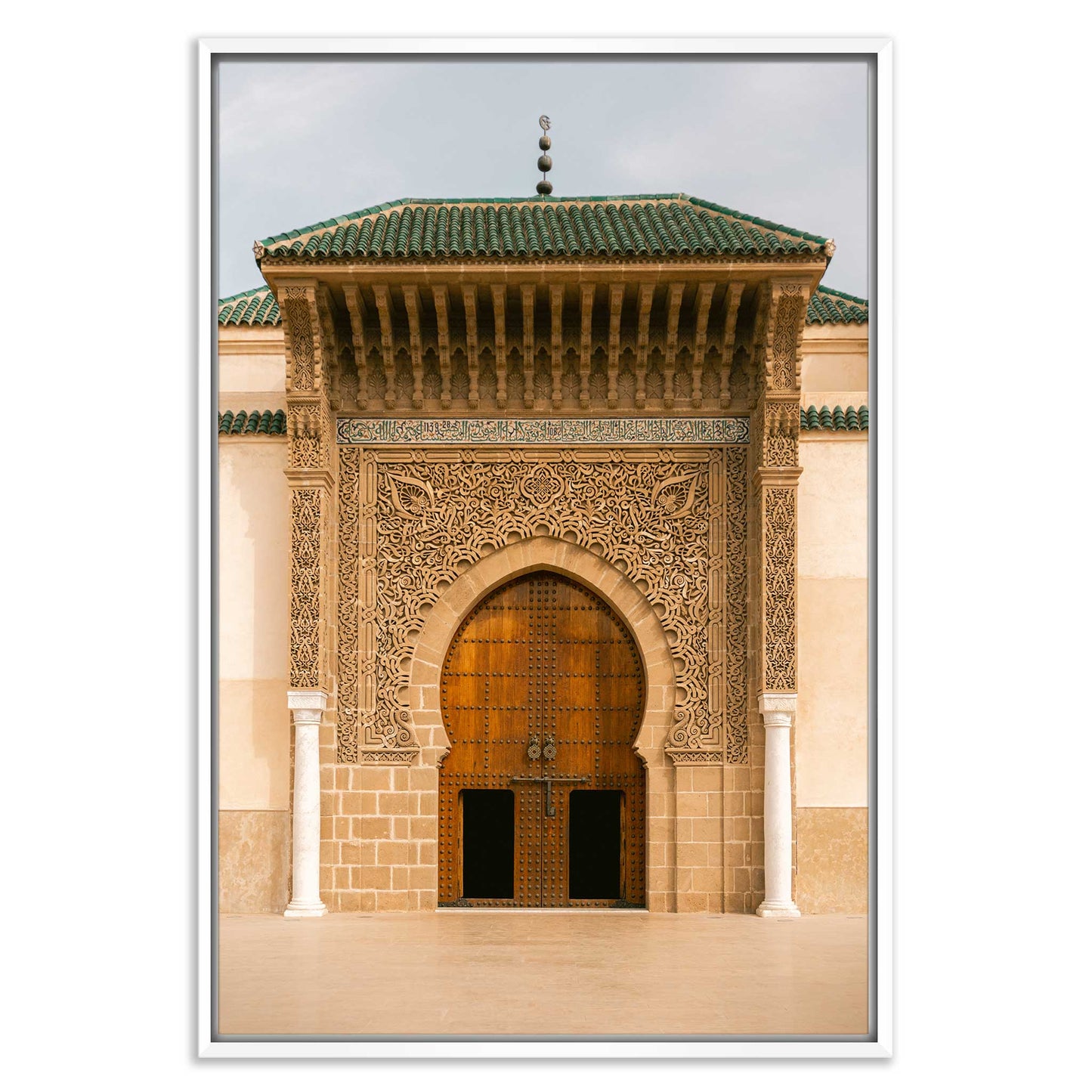 Majestic Moroccan Gateway